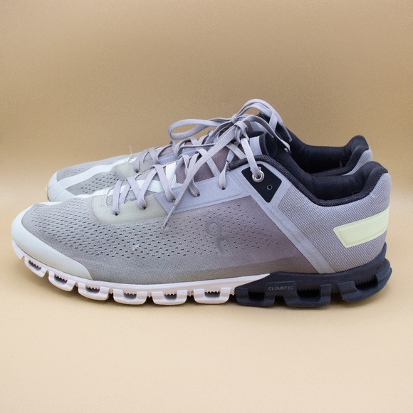 ON Cloudflow Alloy Magnet Running Shoes Men's Size 12.5 - Picture 1 of 11